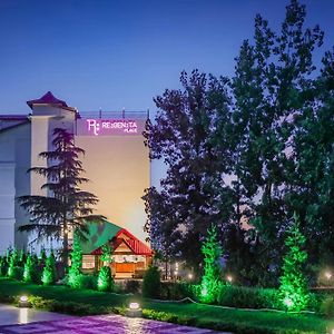 Regenta Resort Mars Valley View Shoghi